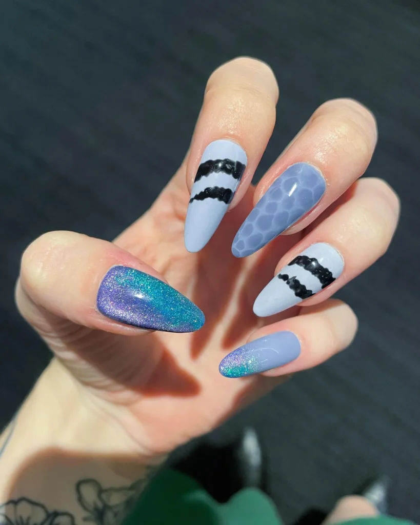 Pidgeon themed nails
